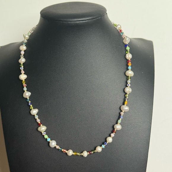 White Pearl and Crystal Necklace Collection - Picture 15 of 15